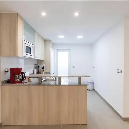 Sea Apartment *