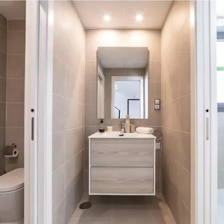Sea Apartment *